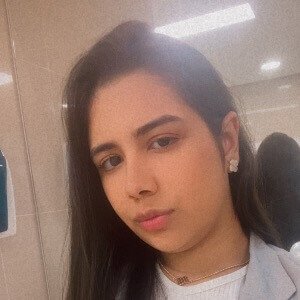 Beatriz Carla Alves Santos Veloso 