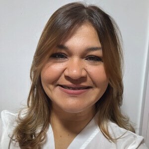 Francisca Carla Rodrigues Alcântara Costa 