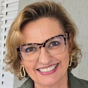 Juliana Marinho Oliva 