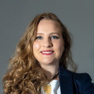 Munique Becker Orviedo 