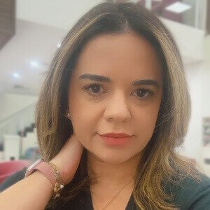 Sabrina Nascimento Paiva de Oliveira 