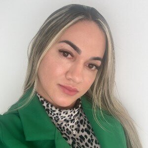 Velúzia Carvalho Batista da Silveira